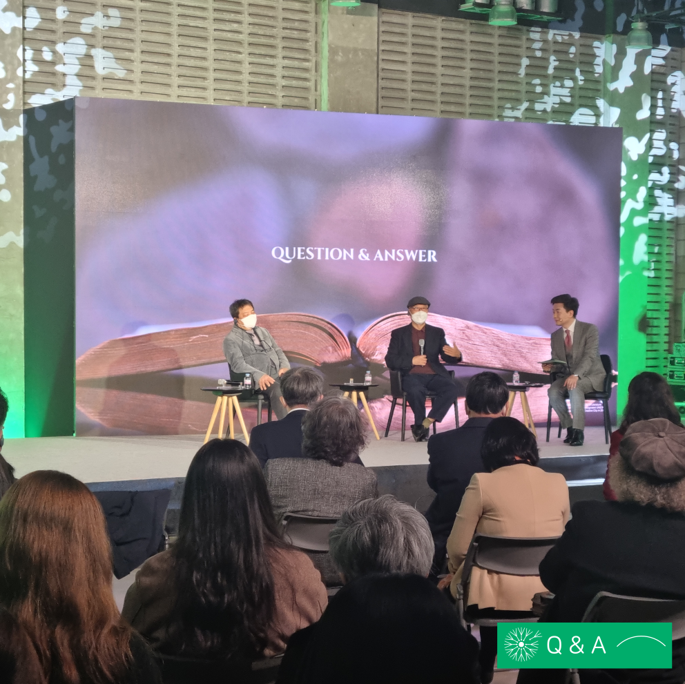 We are all Diaspora 13. Award Ceremony #4. Talk with the Author